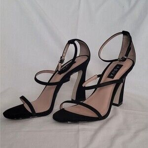 Aqua Jenni Black Strappy Flared Heels Ankle Strap Sz 8.5 Elegant Dressy Evening